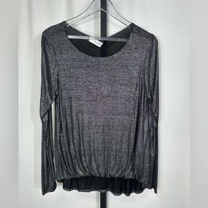 NWT Lola and Sophie Long Sleeve Bubble Shimmer Top- Small